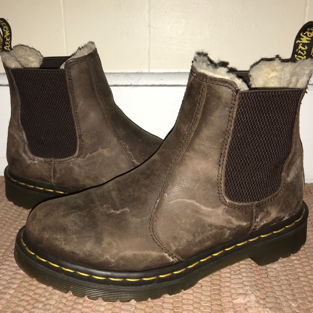Doc Marten fur-lined Wyoming brown boots!